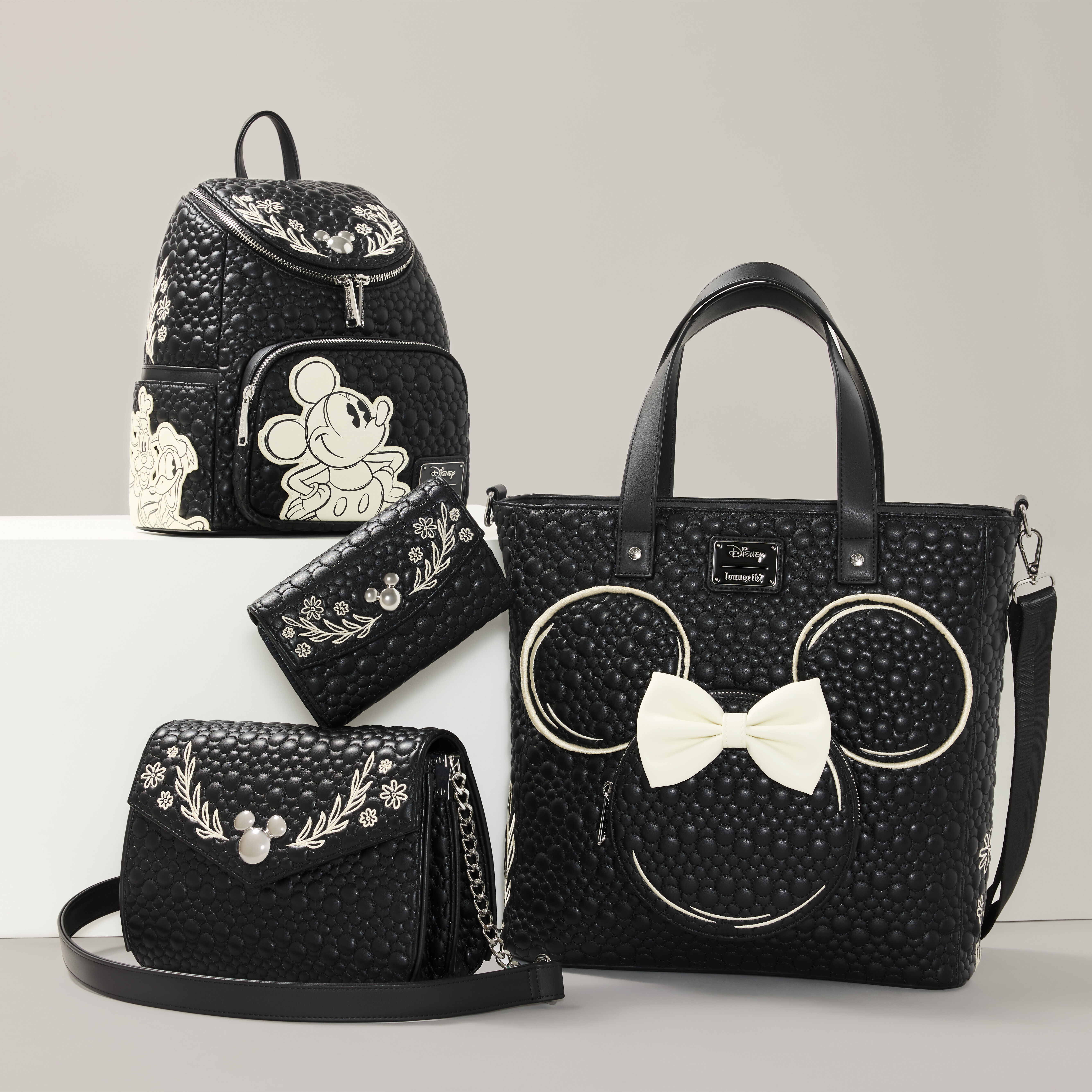 Mickey Mouse Artist Sketch Flap Wallet - Image 3