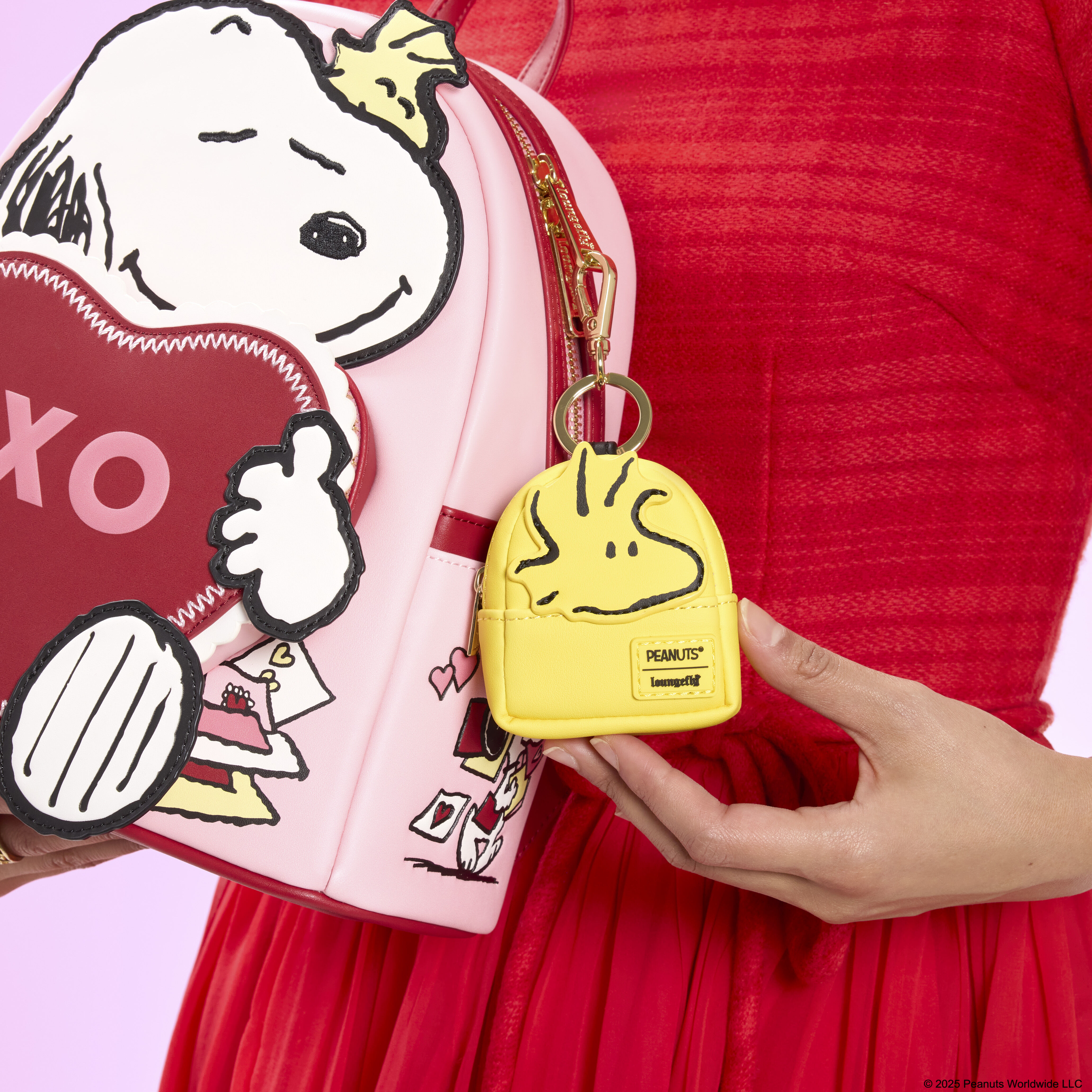 Peanuts Gang Cosplay Mystery Mini Backpack Keychain Charm - Image 2